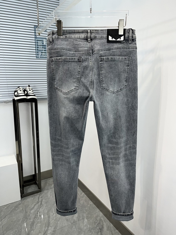 ブランドジーンズ細部ディテール